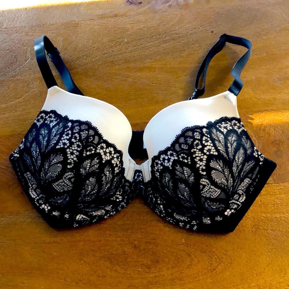 36B push up bra: white with black lace